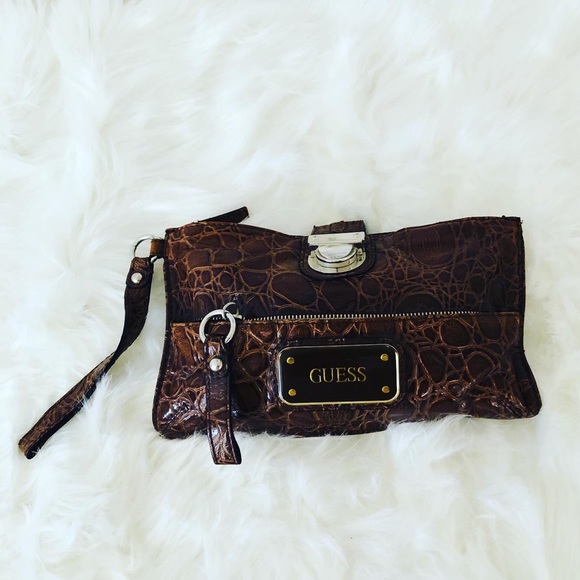 Guess Clutch - Picture 3 of 5